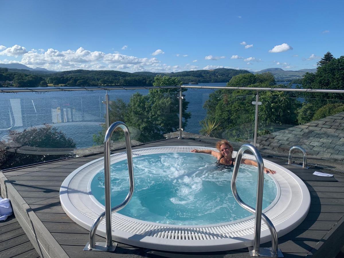The Penthouse Bowness Luxury Loft Jacuzzi Bath & Complimentary Lakeview Spa Membership 外观 照片